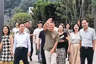 这？太阳报：福法纳曾开兰博基尼撞飞一演员！对方骨折